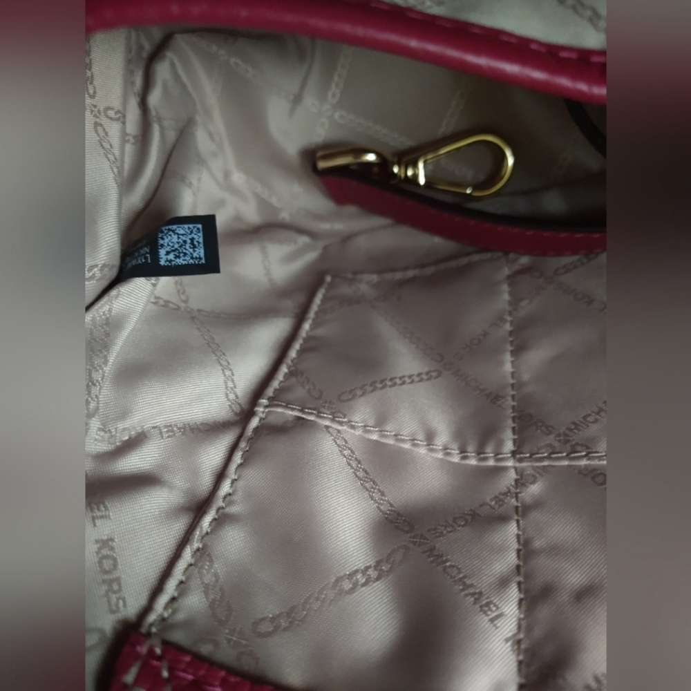 Michael Kors Pebbled Leather Medium Dome Satchel Bag Bedford Legacy - Picture 7 of 11